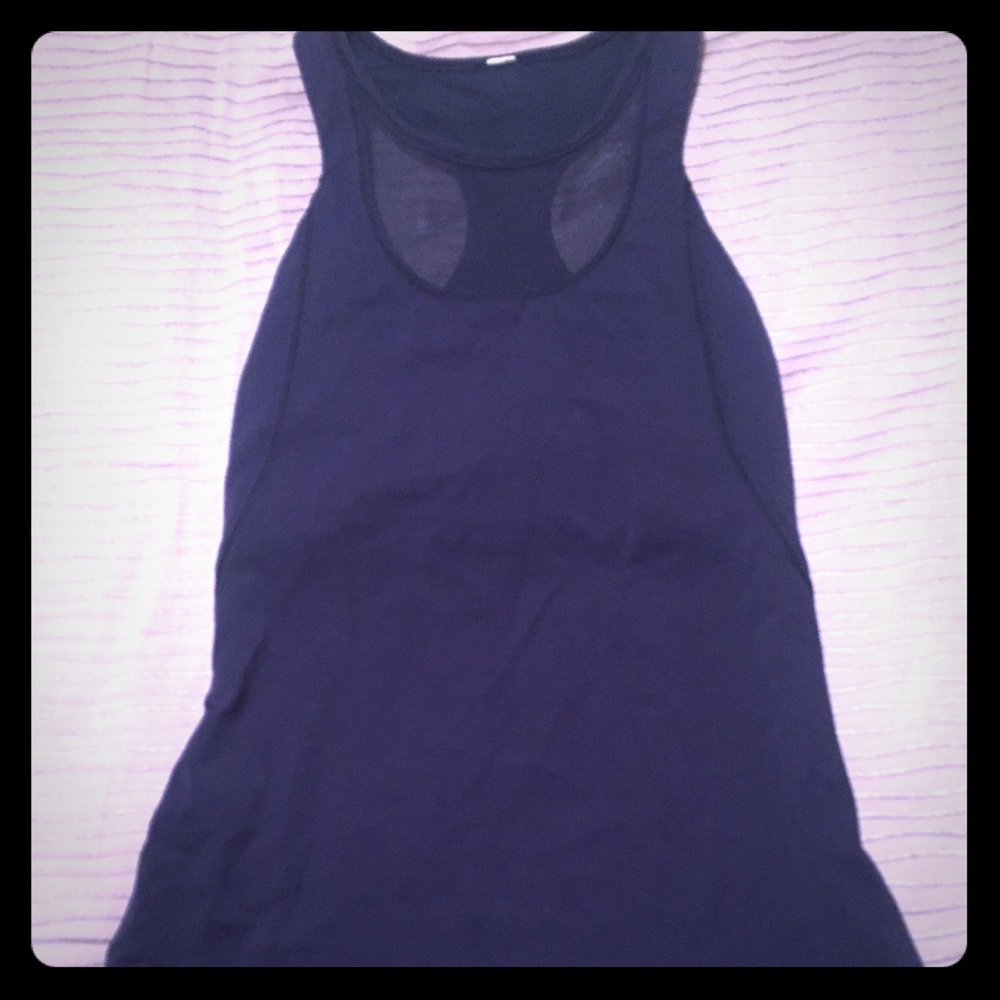 Dark navy blue lululemon workout tank size 0/XS